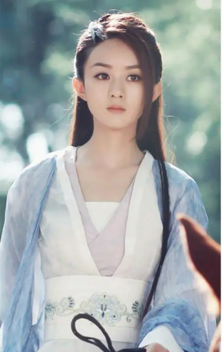 赵丽颖腰围惊人！仅有小11岁周洁琼的一半粗，网友：自律女人最美-赵丽颖 身高 体重
